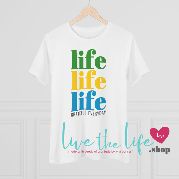 ♡ LIFE LIFE LIFE :: Relaxed-fit T-shirts