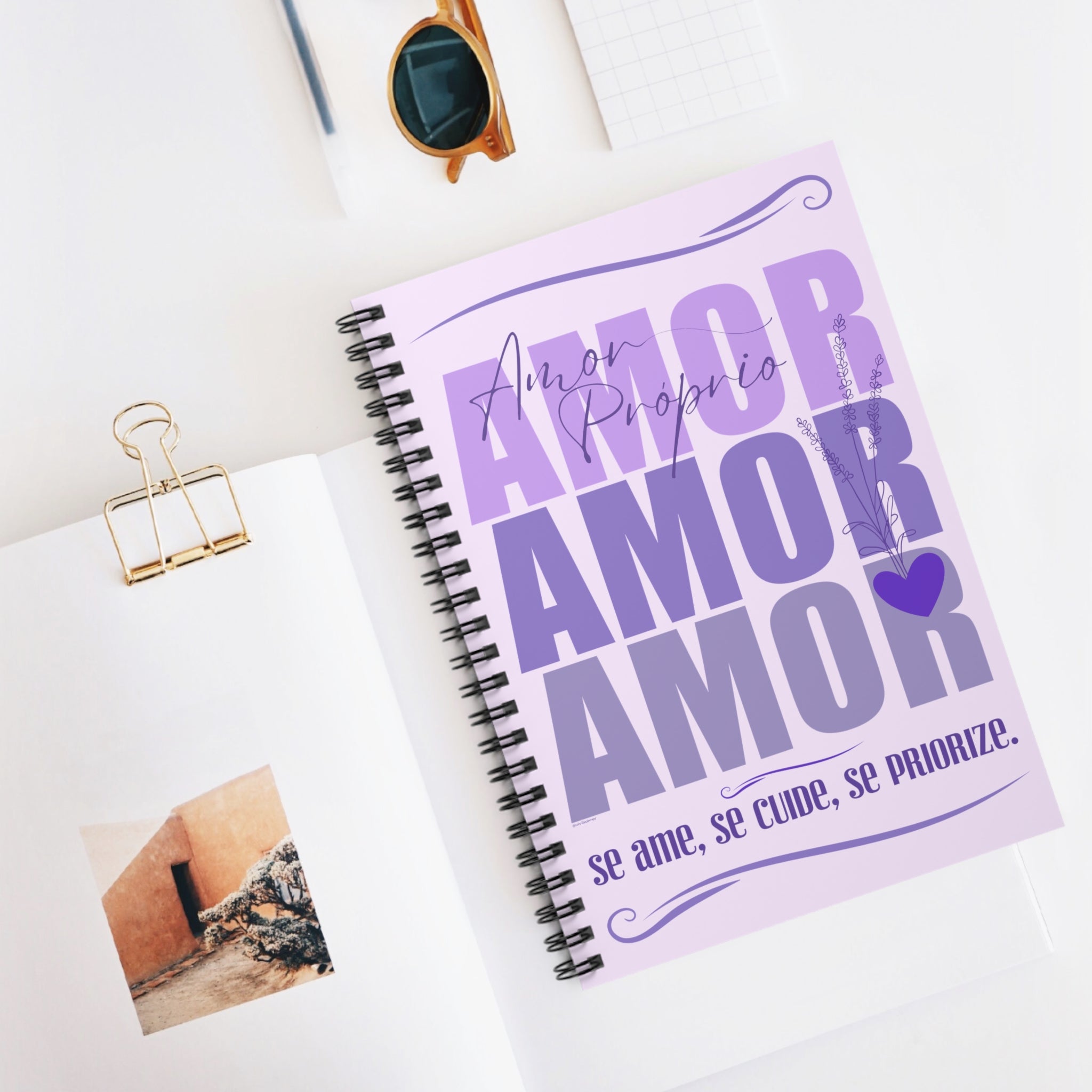 ♡ Amor Próprio .: Coleção Lavanda .: Spiral Notebook with Inspirational Design :: 118 Ruled Line