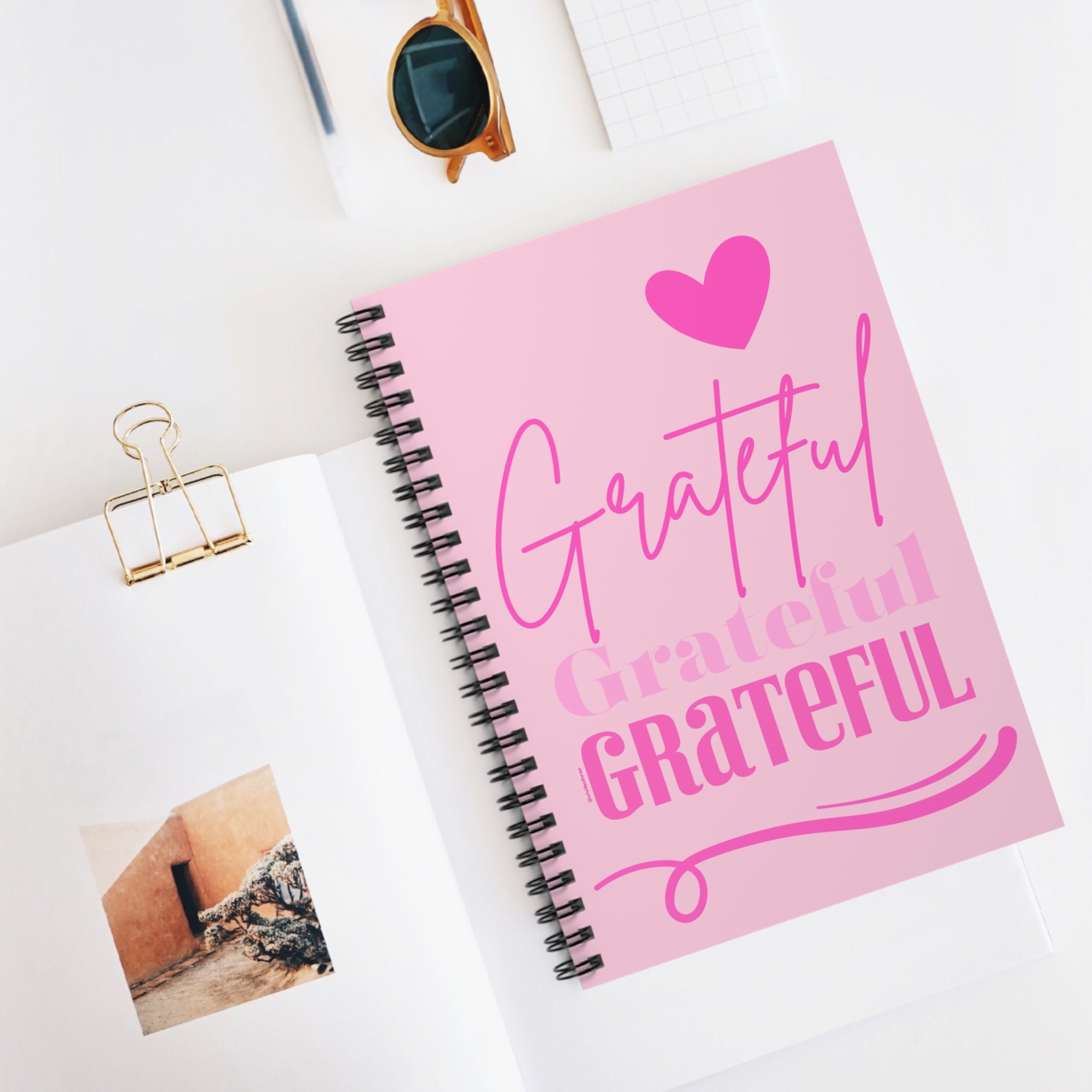 ♡ PINK Inspirational “Self LOVE :: Amor Próprio” :: Classic Spiral Notebook :: 118 Ruled Line