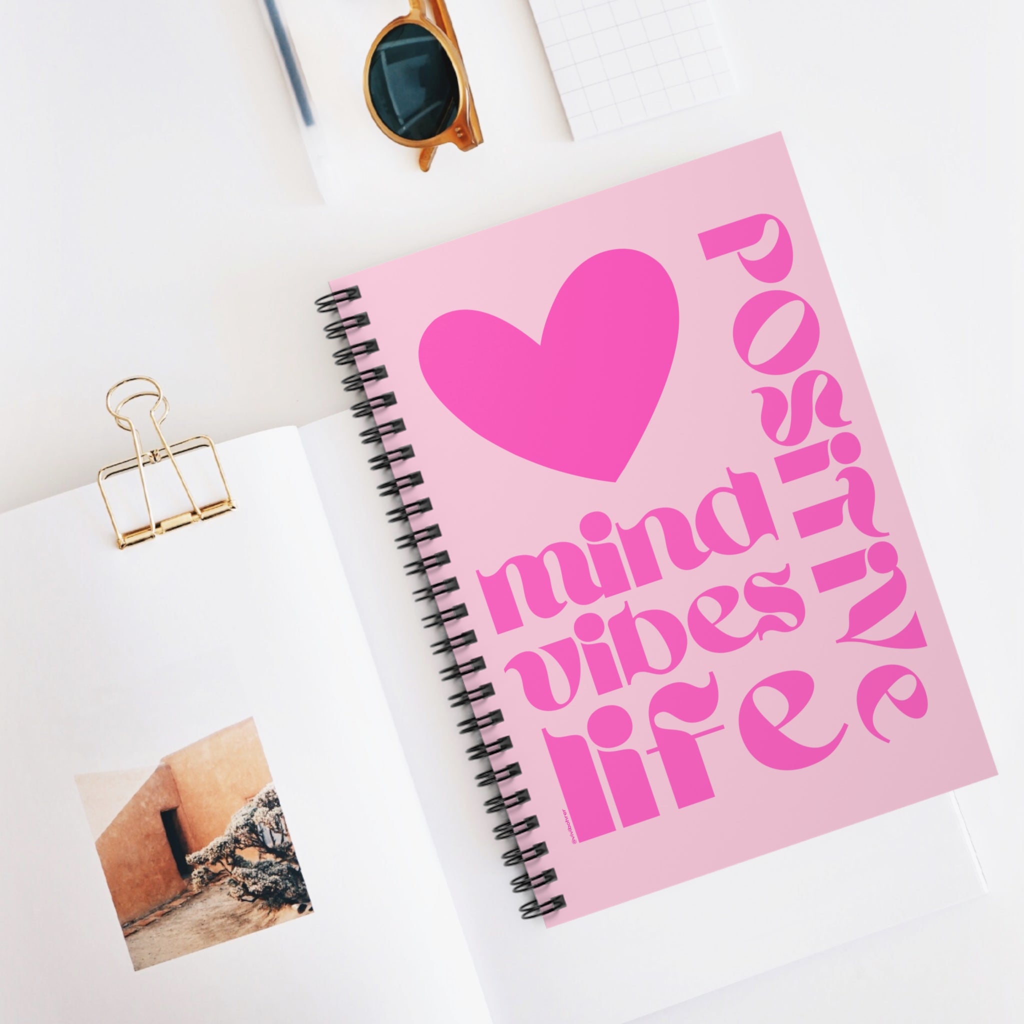 ♡ PINK Inspirational “Self LOVE :: Amor Próprio” :: Classic Spiral Notebook :: 118 Ruled Line