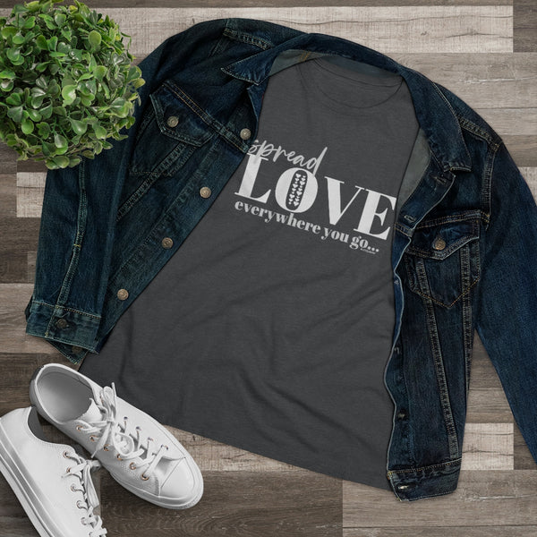 ♡ Spread LOVE everywhere you go :: Relaxed T-Shirt