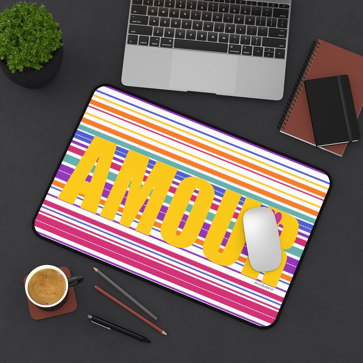 AMOUR .: Premium Large Desk Mat
