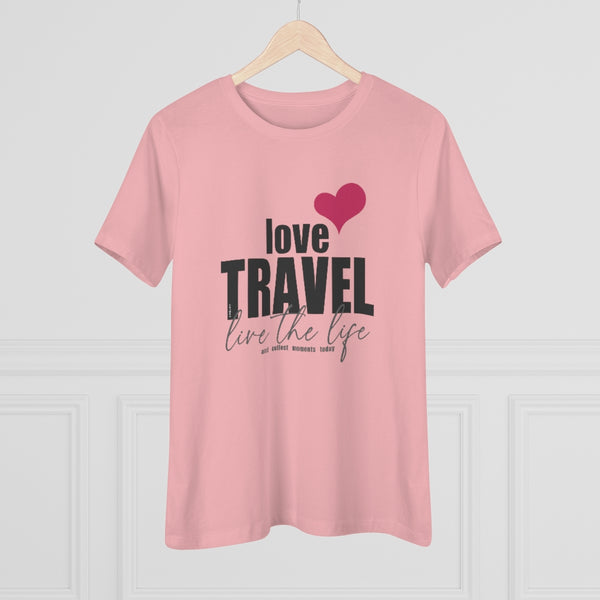 ♡ LOVE TRAVEL :: Relaxed T-Shirt