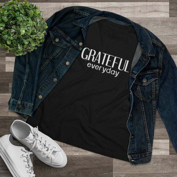 ♡ GRATEFUL EVERYDAY :: Relaxed T-Shirt