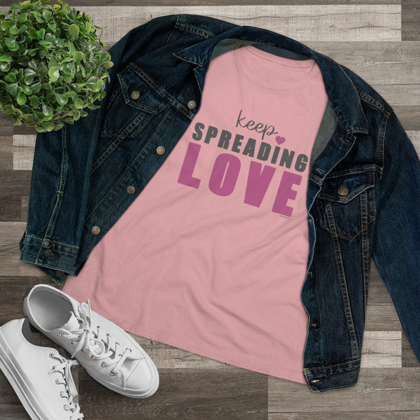 ♡ Keep Spreading L♡VE :: Relaxed T-Shirt
