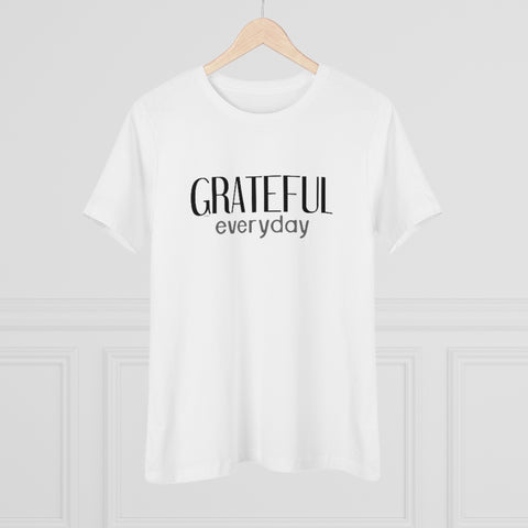 ♡ GRATEFUL EVERYDAY :: Relaxed T-Shirt