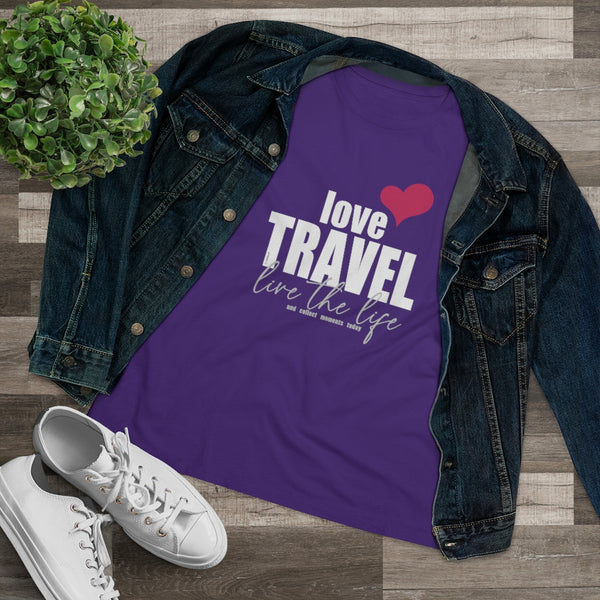 ♡ LOVE TRAVEL :: Relaxed T-Shirt