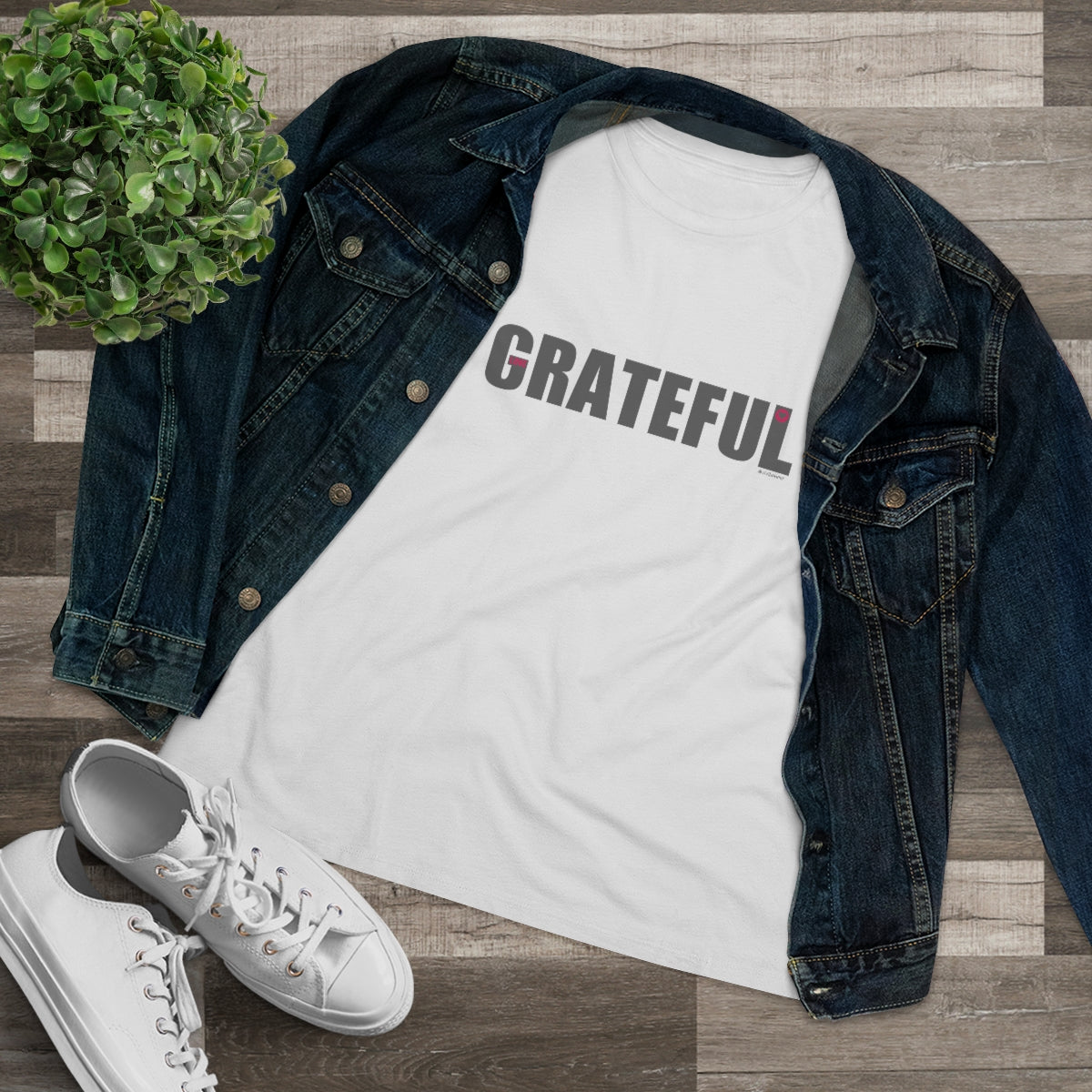 ♡ GRATEFUL :: Relaxed T-Shirt
